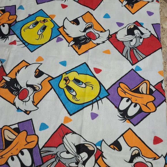 Vtg Looney Tunes Laughing Faces 85 X 56 Blanket Bugs Bunny Taz Tweety Sylvester - Picture 8 of 16